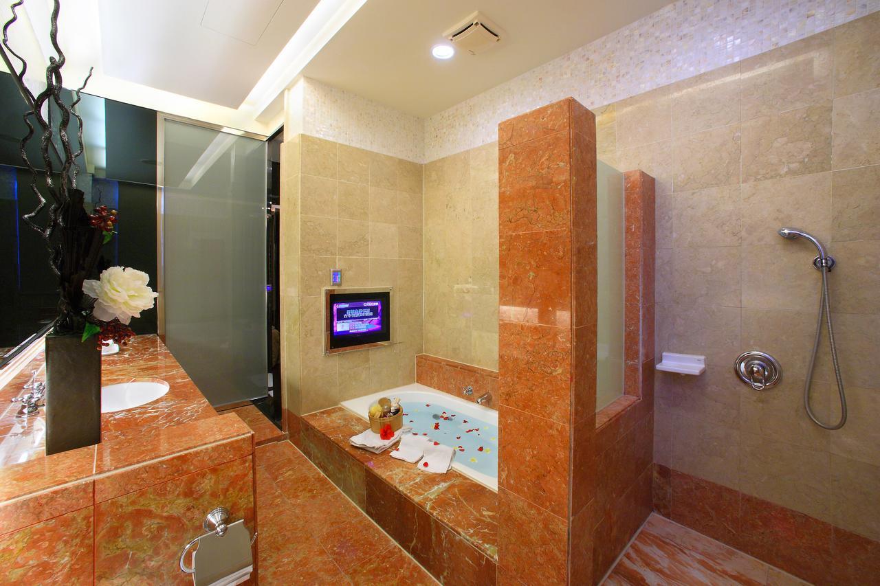 Spring Hotel Taizhong Zewnętrze zdjęcie