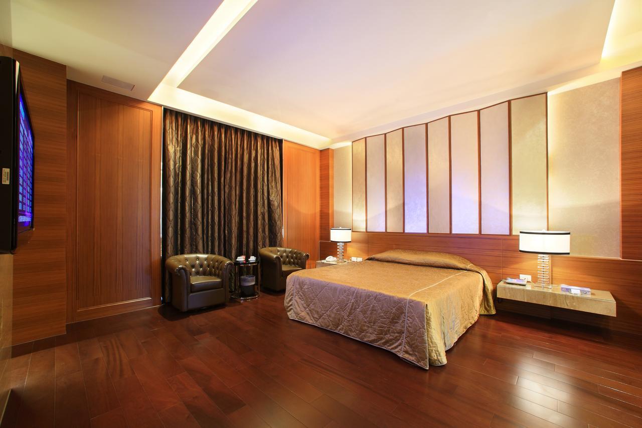 Spring Hotel Taizhong Zewnętrze zdjęcie