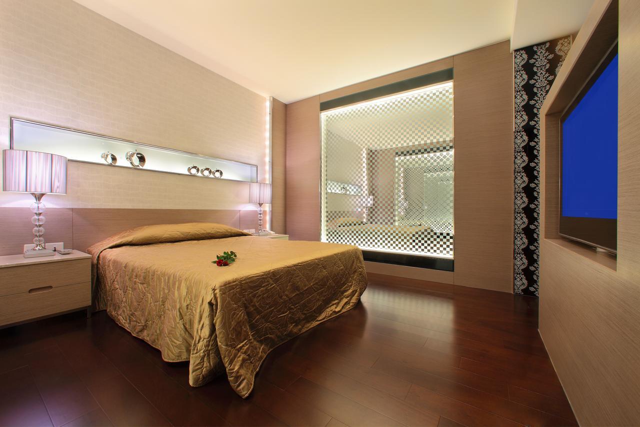 Spring Hotel Taizhong Zewnętrze zdjęcie